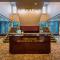 DoubleTree Suites by Hilton Hotel & Conference Center Chicago-Downers Grove