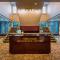 DoubleTree Suites by Hilton Hotel & Conference Center Chicago-Downers Grove - Даунерс-Гроув