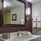 DoubleTree by Hilton Orlando East - UCF Area