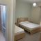 Rent Rooms Kapri