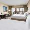 Hilton Phoenix Airport