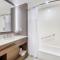 DoubleTree by Hilton Raleigh-Cary - Cary