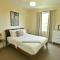 Greensview Apt 2 Bedroom, 2 Bath - Beautiful views!