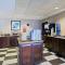 Hampton Inn West Springfield - ويست سبرينغفيلد