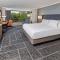 DoubleTree by Hilton Tulsa at Warren Place - Tulsa