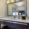 Hampton Inn and Suites Columbus, MS