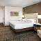 DoubleTree by Hilton Ontario Airport - Ontario