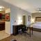 Homewood Suites by Hilton Woodbridge - Woodbridge