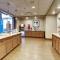 Hampton Inn & Suites Milwaukee West