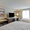 Hampton Inn & Suites by Hilton Saskatoon Airport - Saskatoon