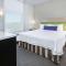 Home2 Suites By Hilton Austin Airport - Austin