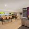 Home2 Suites by Hilton Woodbridge Potomac Mills - Woodbridge