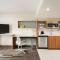 Home2 Suites by Hilton Woodbridge Potomac Mills - Woodbridge