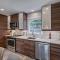 The Home Collection CLT: 510 Queens