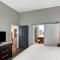 Home2 Suites Pensacola I-10 At North Davis Hwy