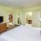 Home2 Suites by Hilton Albany Airport/Wolf Rd