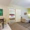 Home2 Suites by Hilton Albany Airport/Wolf Rd