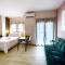 ATHONITE all seasons luxury suites