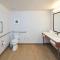 Hampton Inn & Suites Sacramento at CSUS