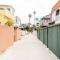 Beach Home W AC- 5 BR - Free Parking - EV Charge - San Diego