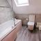 Luxury Air Conditioned 6 Bedroom Hythe Seaside
