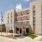 Home2 Suites by Hilton Bloomington - 布卢明顿