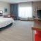 Hampton Inn & Suites Overland Park South