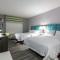 Hampton Inn & Suites Dallas East