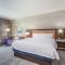 Hampton Inn & Suites Kittery-Portsmouth