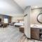 Hampton Inn & Suites Kittery-Portsmouth