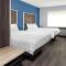Tru By Hilton Gilbert