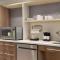 Home2 Suites By Hilton Overland Park, Ks - Overland Park