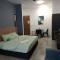 Homestay Shah Rizki at Imperio with swimming pool muslim friendly