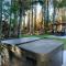 Woodland Hot Tub Retreat - Swarland