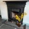The Old Locksmith Cottage, 3 - Bed, Sleeps 6, Pets Welcome