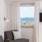 Seaview Apartments Tihi II