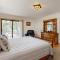 Walling Mountain Retreat