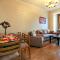 3 Bedroom Apartment in Homey Residence