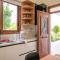 Monte Smith Luxury Garden Apartment With Parking - Rodos (mesto)