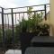 New modern-style apartment with balcony in the Prague 2 - Prága