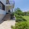 Apartment Laura by Interhome