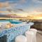 NEW luxury Penthouse with swimming pool and amazing sea view!
