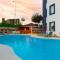 Side Meryam Suit Deluxe Hotel