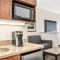 Holiday Inn Express & Suites Wilmington-Newark, an IHG Hotel - Newark