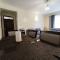 Affordable 1 Bed - WIFI, Netflix & Parking