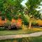 Yumas Riverfront Lodge