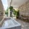 Mediterranean Garden Apartements - Krilo