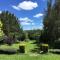 Garden-nestled granny flat between winery and town - Armidale