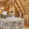 ERN834 - LAKESIDE GETAWAY - GREAT LOCATION! CLOSE TO ALL THE ACTION! cabin - بيدجن فورج