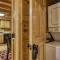 ERN834 - LAKESIDE GETAWAY - GREAT LOCATION! CLOSE TO ALL THE ACTION! cabin - بيدجن فورج
